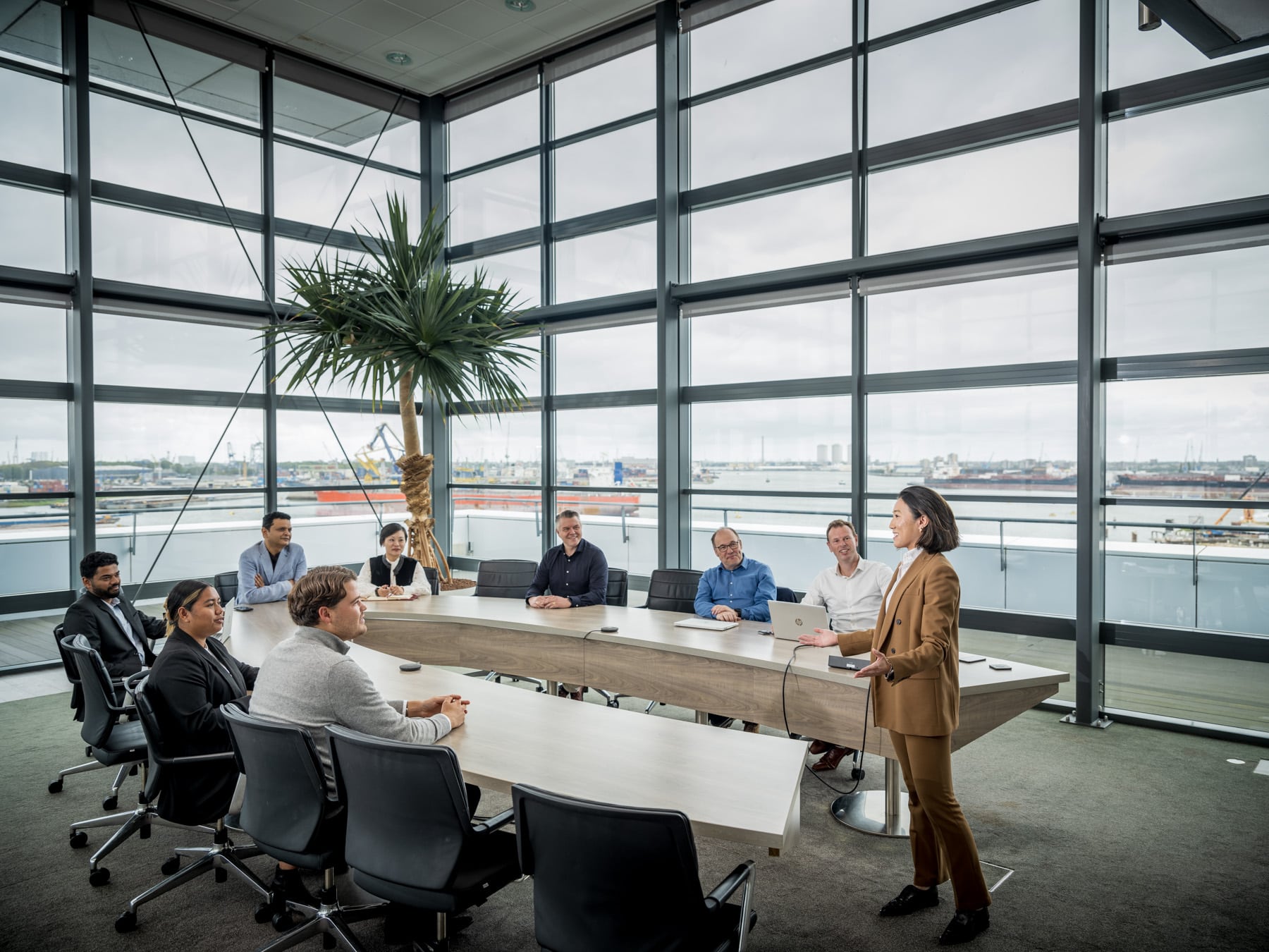 About us - International Freight Forwarding - HQ