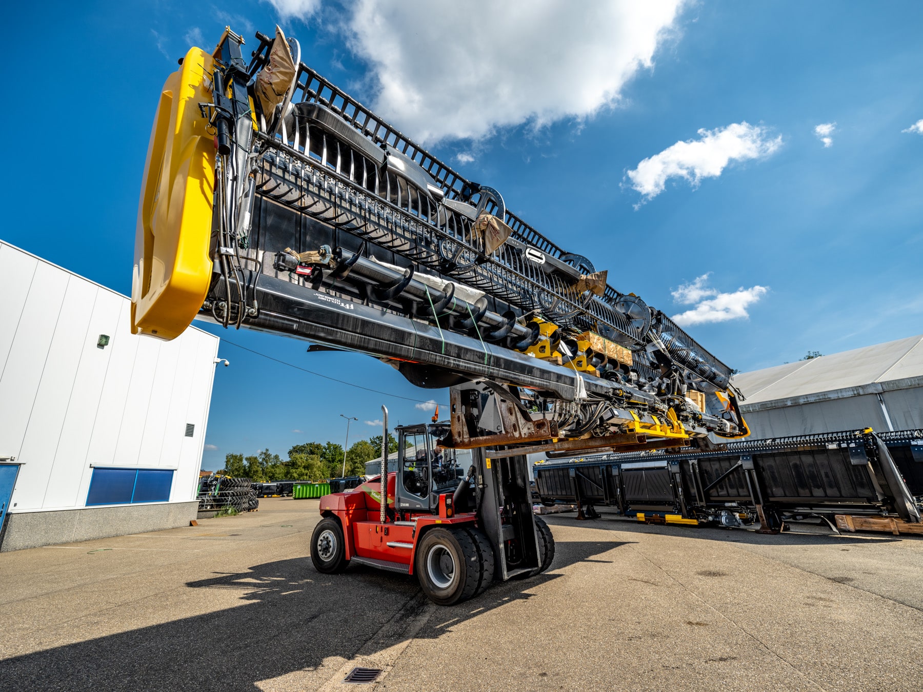 Agricultural Machinery - Born (3)