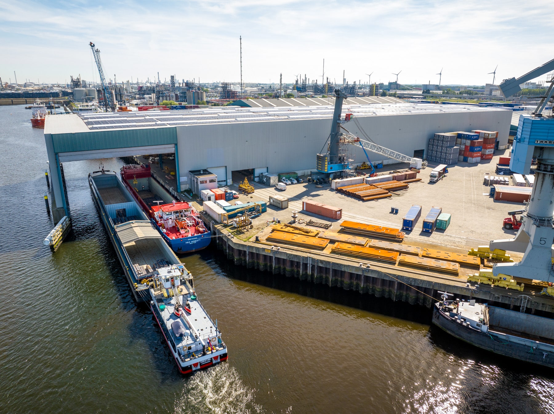 All-weather-terminal