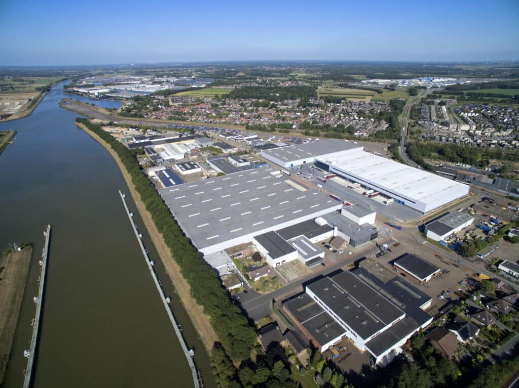 Broekman Logistics Limburg Born luchtfoto